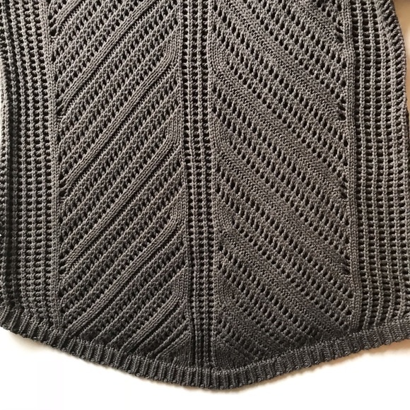 Crochet Knit Sweater 3/4 sleeve - Picture 4 of 7